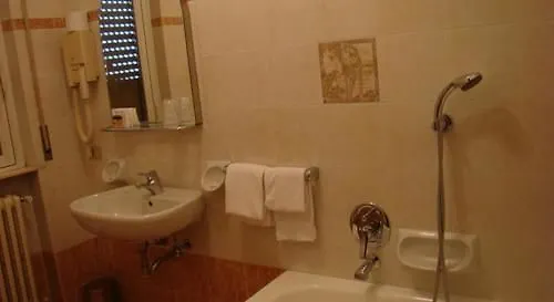 Hotel Citta Studi Милан 3*,
