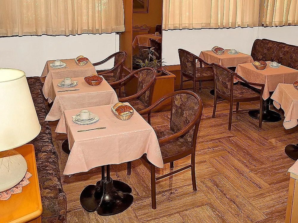 Hotel Citta Studi Милан