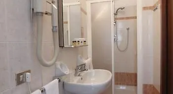 Hotel Citta Studi Милан