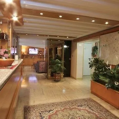 ***  Hotel Citta Studi Милан Италия